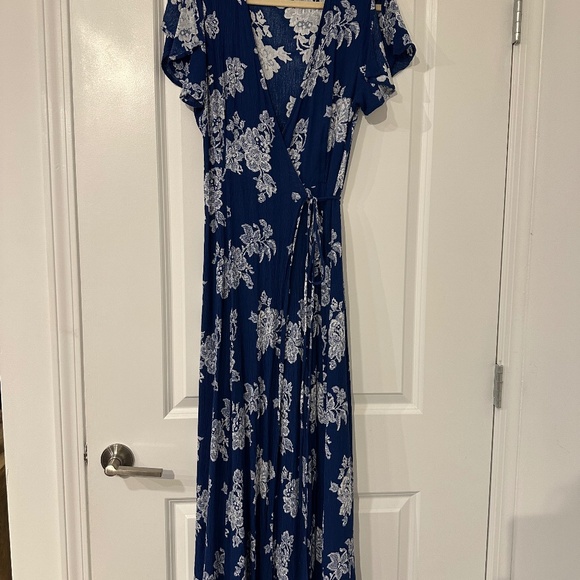 Lulu's Wrap Dress - Picture 1 of 10
